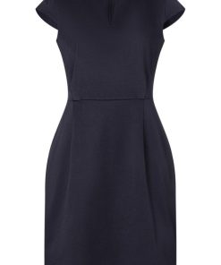 Patriciafinney.shop18244a5f4b 2