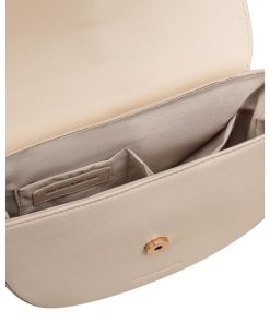 Patriciafinney.shopa4563d32d9 4